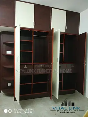 Beautifully Made Wardrobe for Your Homes