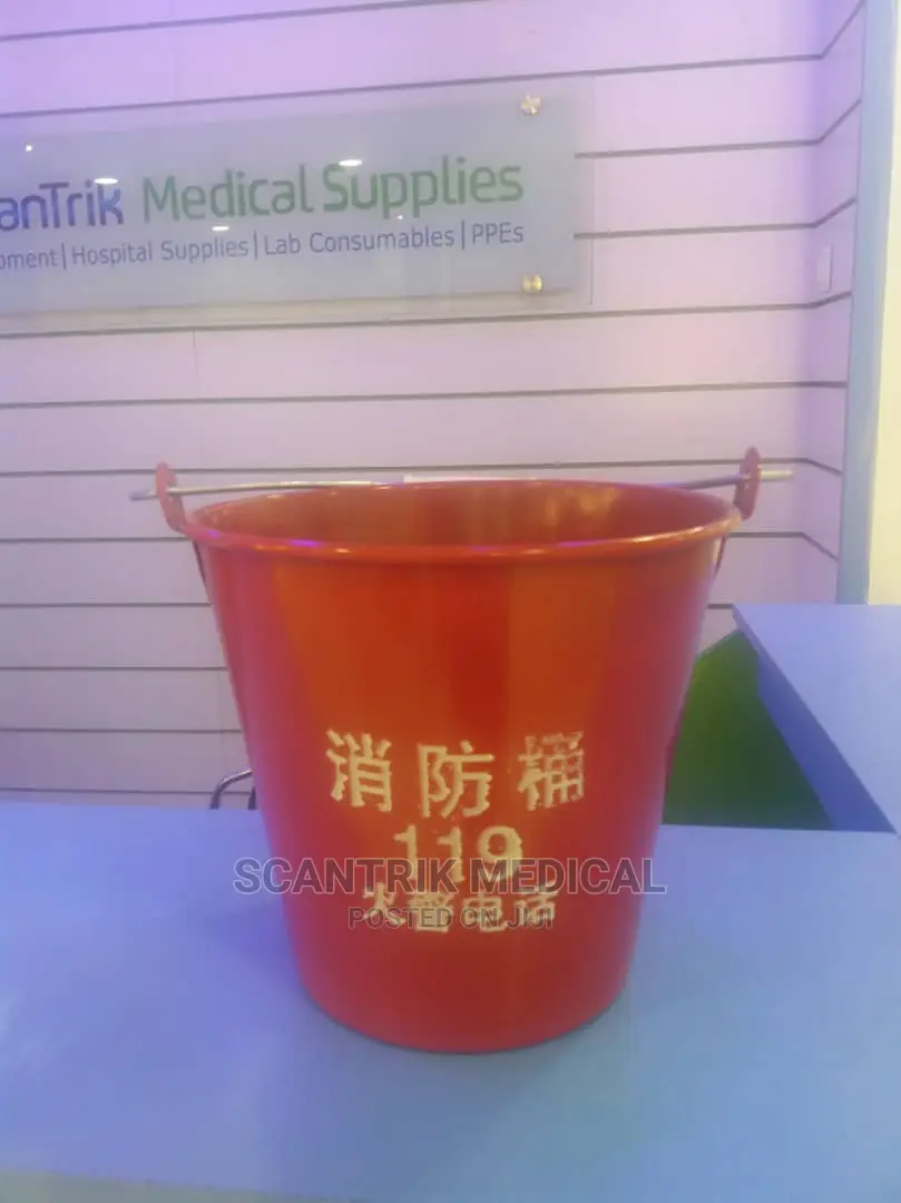 Flat Base Fire Bucket