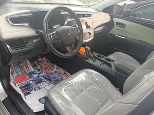 Toyota Avalon 2013 Silver
