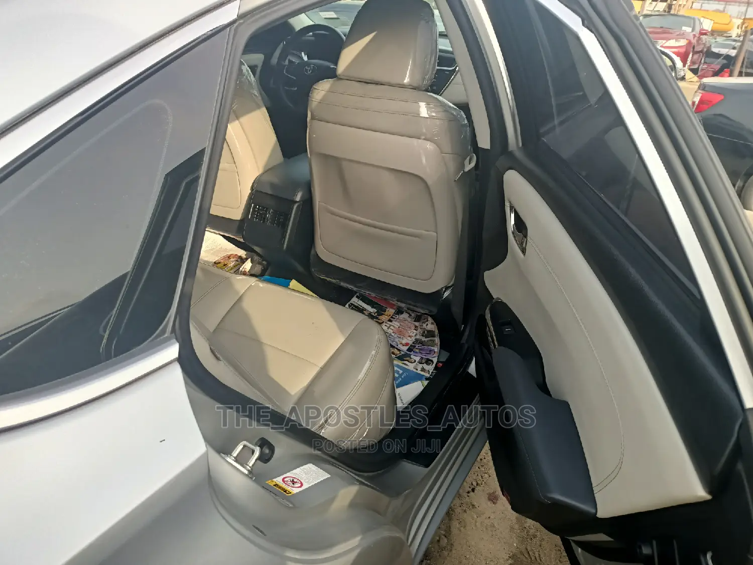 Toyota Avalon 2013 Silver