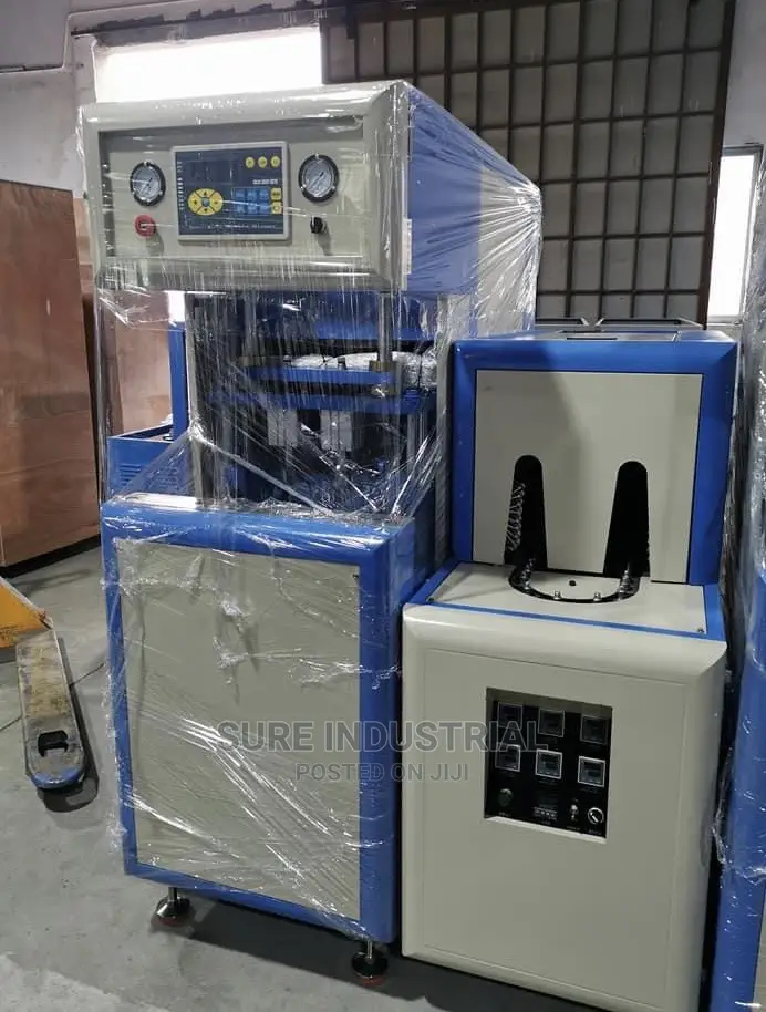 Plastic Bottle Blowing Machine 2 Cavity HZ880