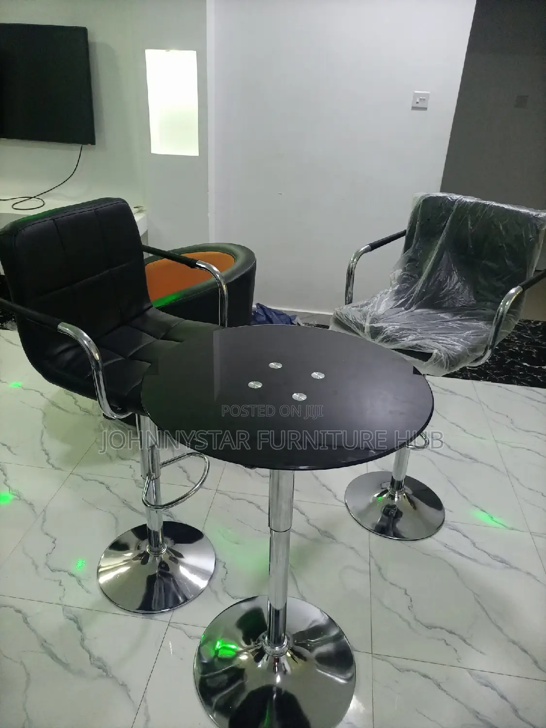 Italian Bar Stools With Glass Table
