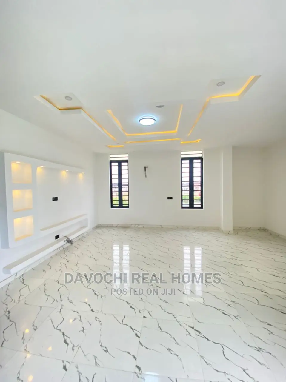 Luxury 4bedrooms Fully Detached Duplex