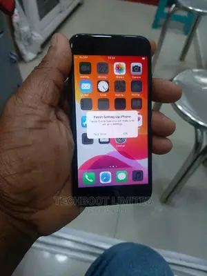 Apple iPhone 7 32 GB Black