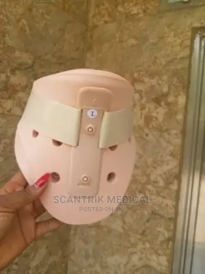 Factory Price Orthopedic Neck Collar