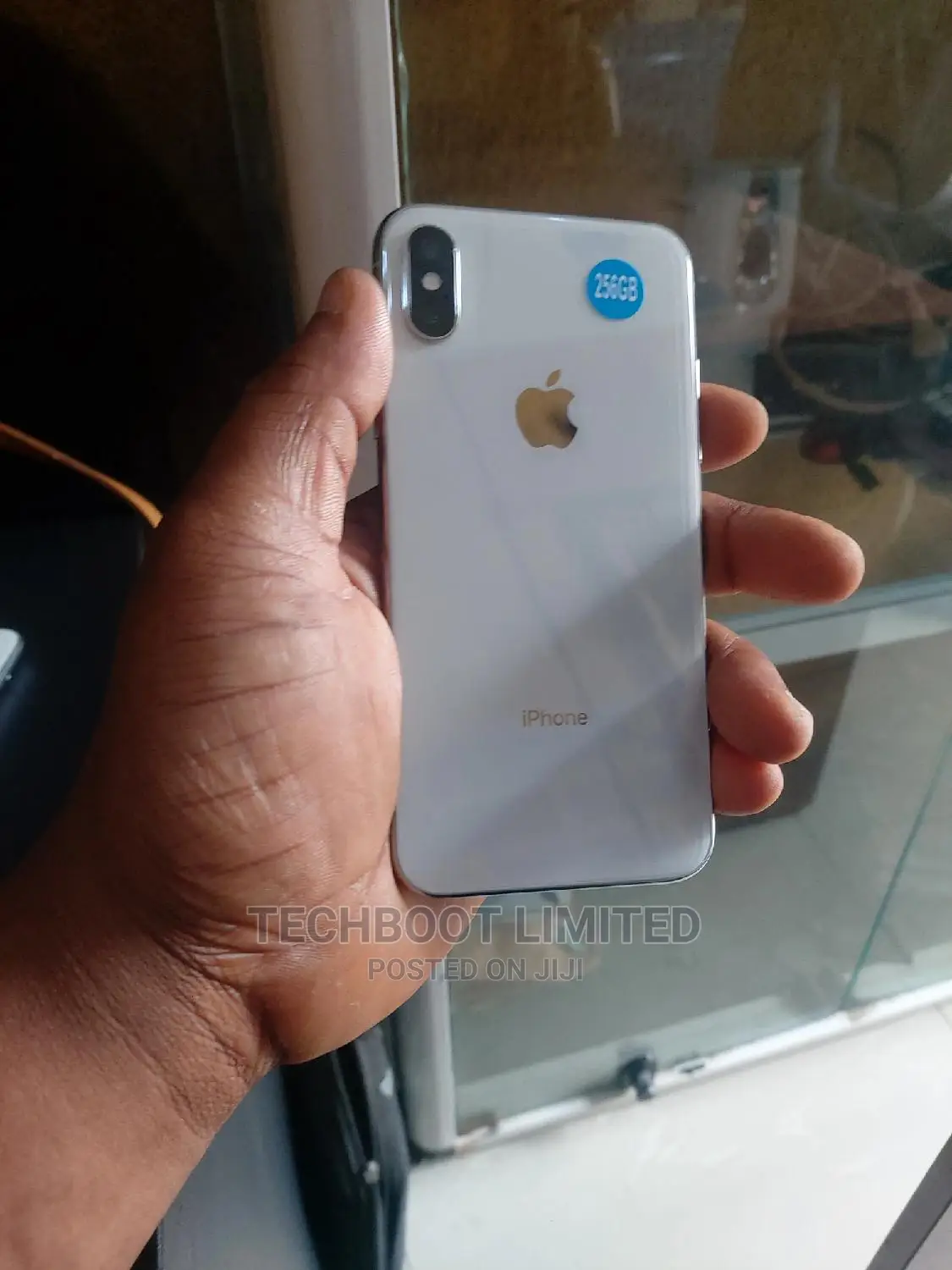 Apple iPhone X 256 GB White
