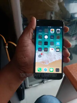 Apple iPhone 7 Plus 128 GB Black