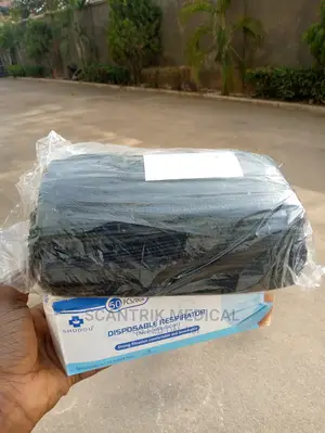 Black Disposable 3 Layer Face Mask
