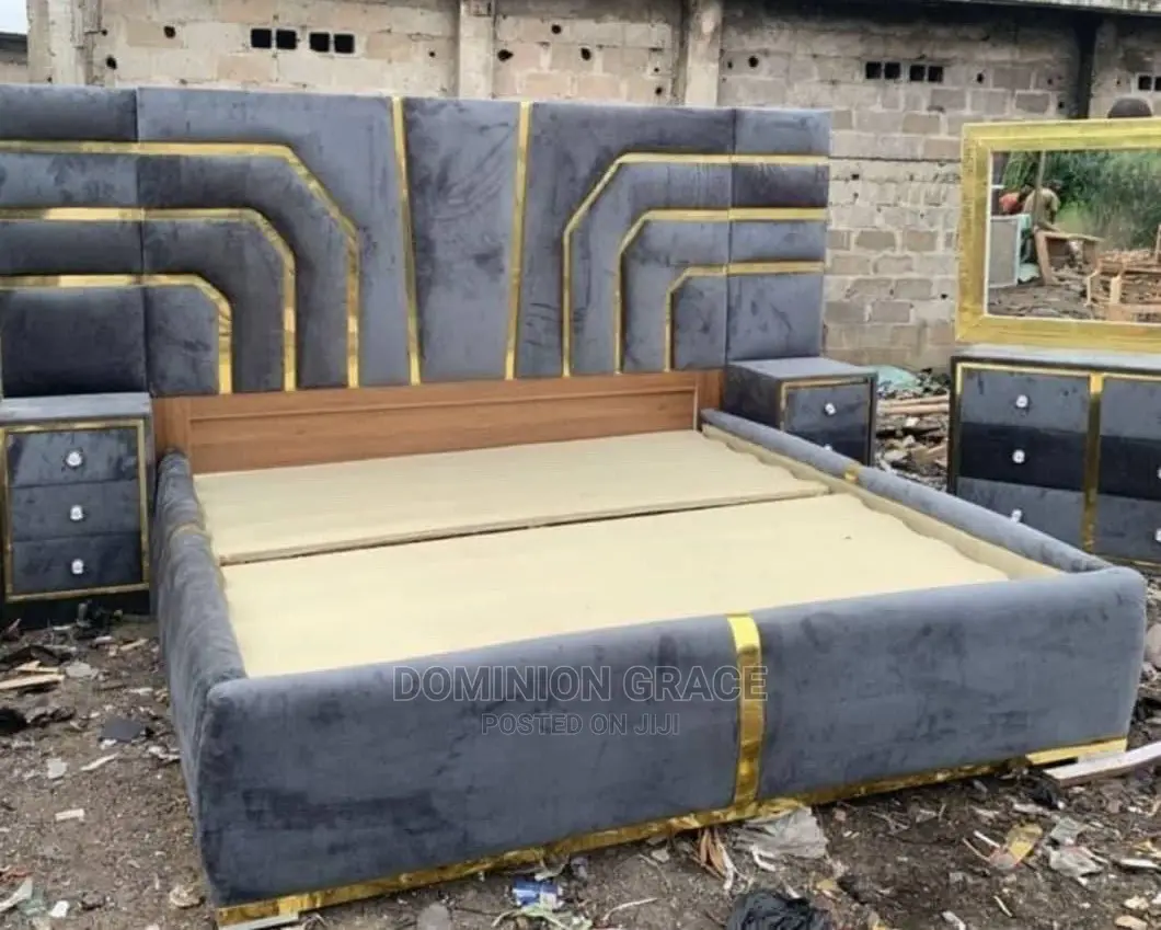 Luxury Upholstery Wooden Bedframe