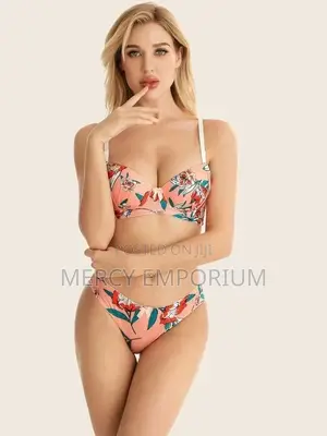 Floral Print Underwire Lingerie Set