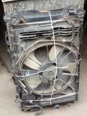 Radiator Toyota Matrix 2008