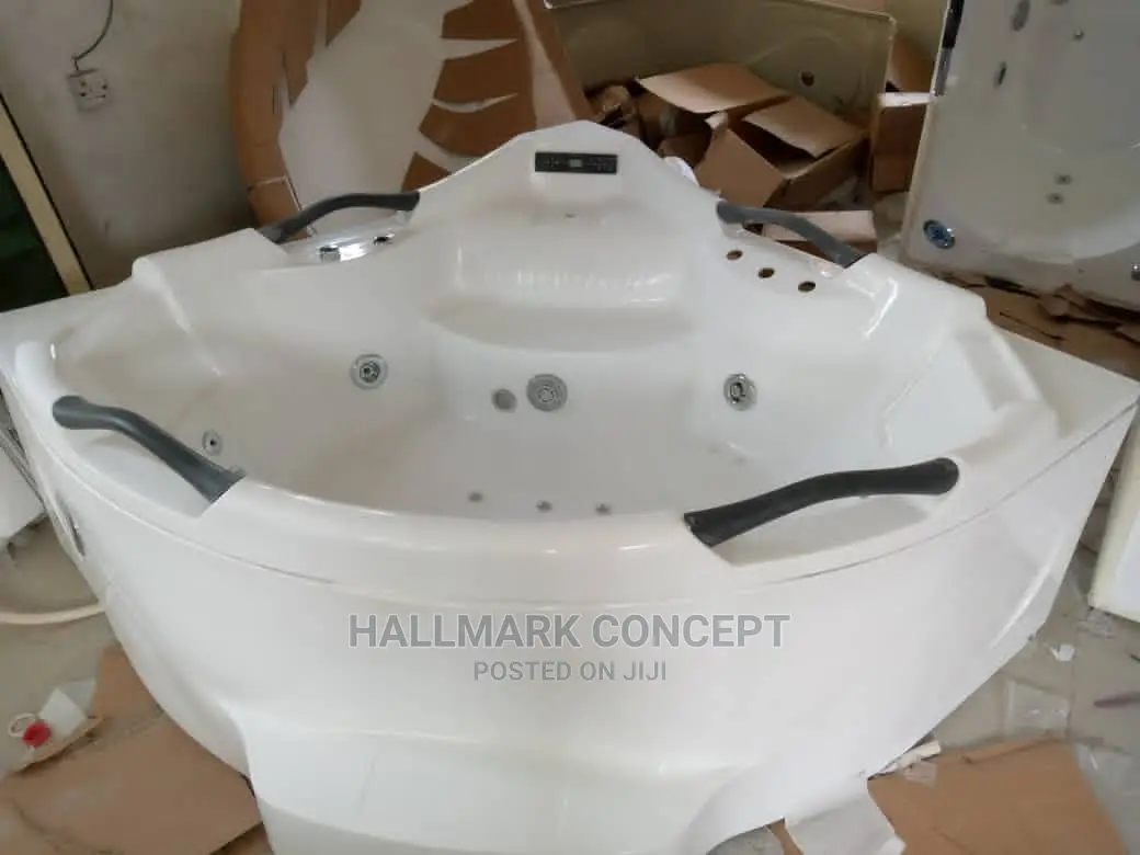 Executive England Jacuzzi Bath Tub