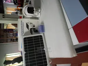 Intelligent Solar Energy Alert PTZ Camera