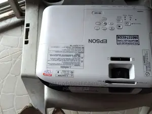 Epson Projector S41