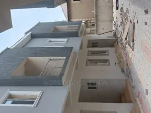 2bdrm Duplex in Immediately After, Lekki Phase 2 for rent