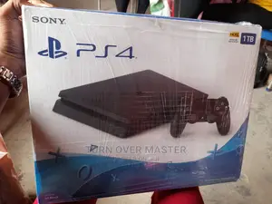 Brand New Sony Ps4 Slim CONSOLE 1TB