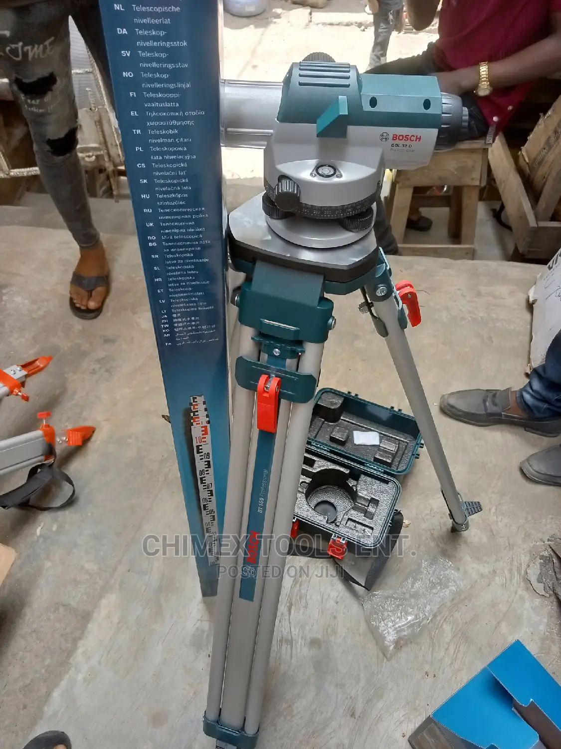 Bosch Leveling Instrument