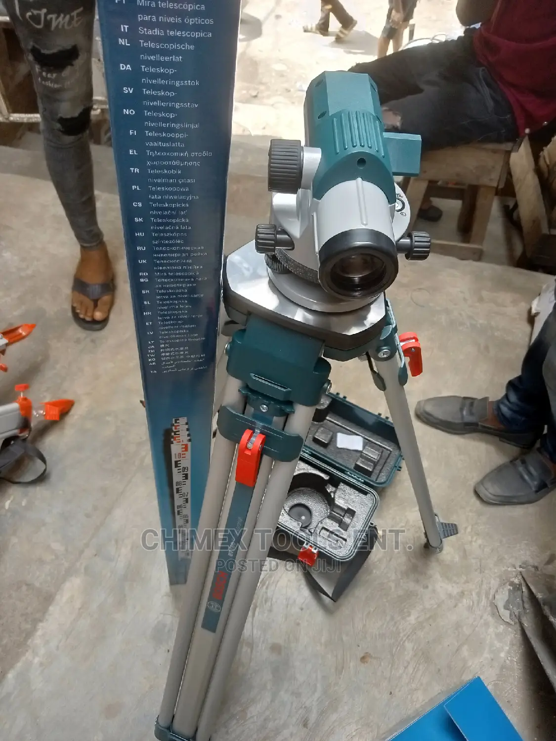 Bosch Leveling Instrument