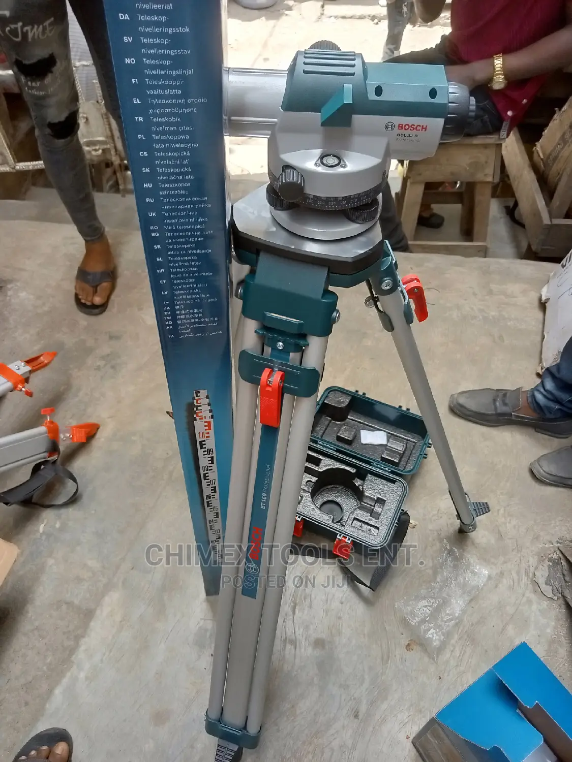 Bosch Leveling Instrument