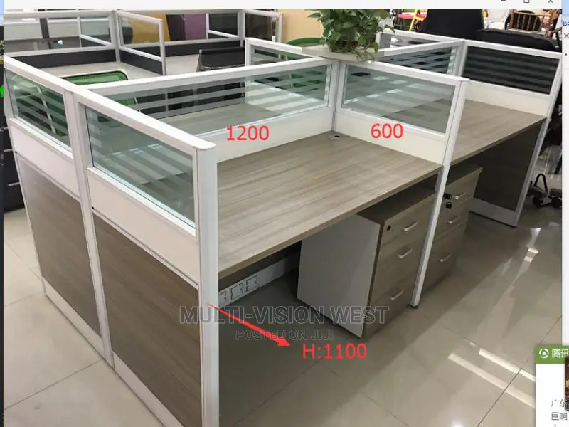 4-Man Workstation