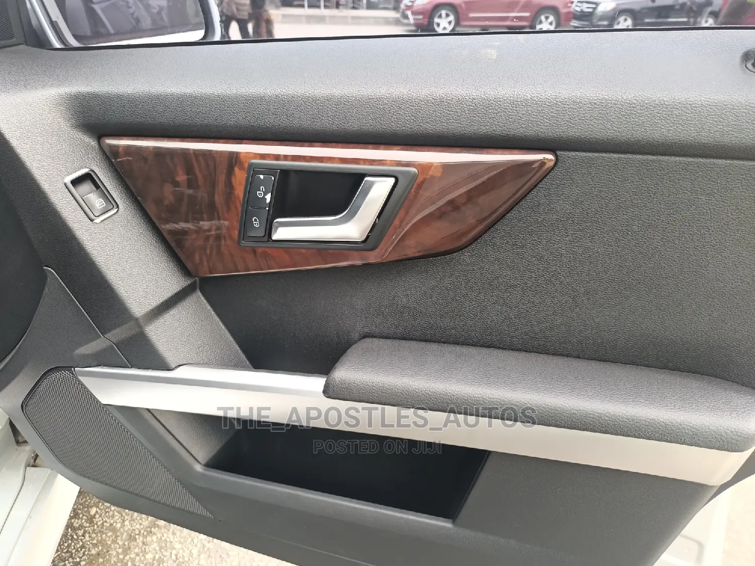 Mercedes-Benz GLK-Class 350 2011 Silver