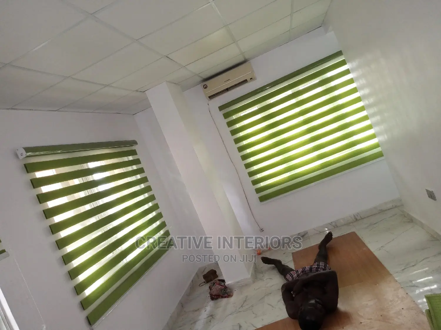 High Quality Day and Night Window Blinds.