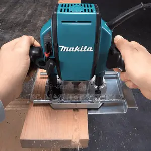 Rp0900 Makita Router Machine