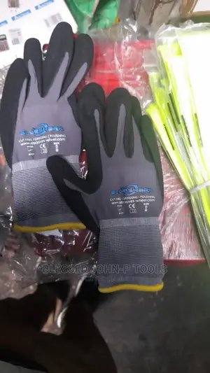 Anti Cut Hand Glove