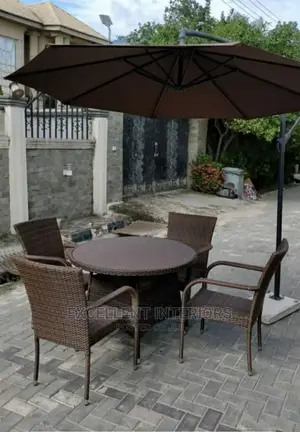 Out Door Chairs With Canopy