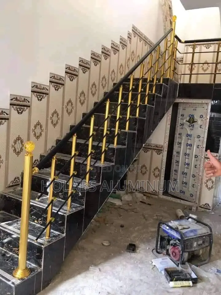 Step to Wall