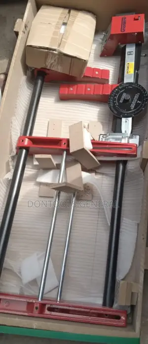 Optical/ Vehicle Alignment Gauge