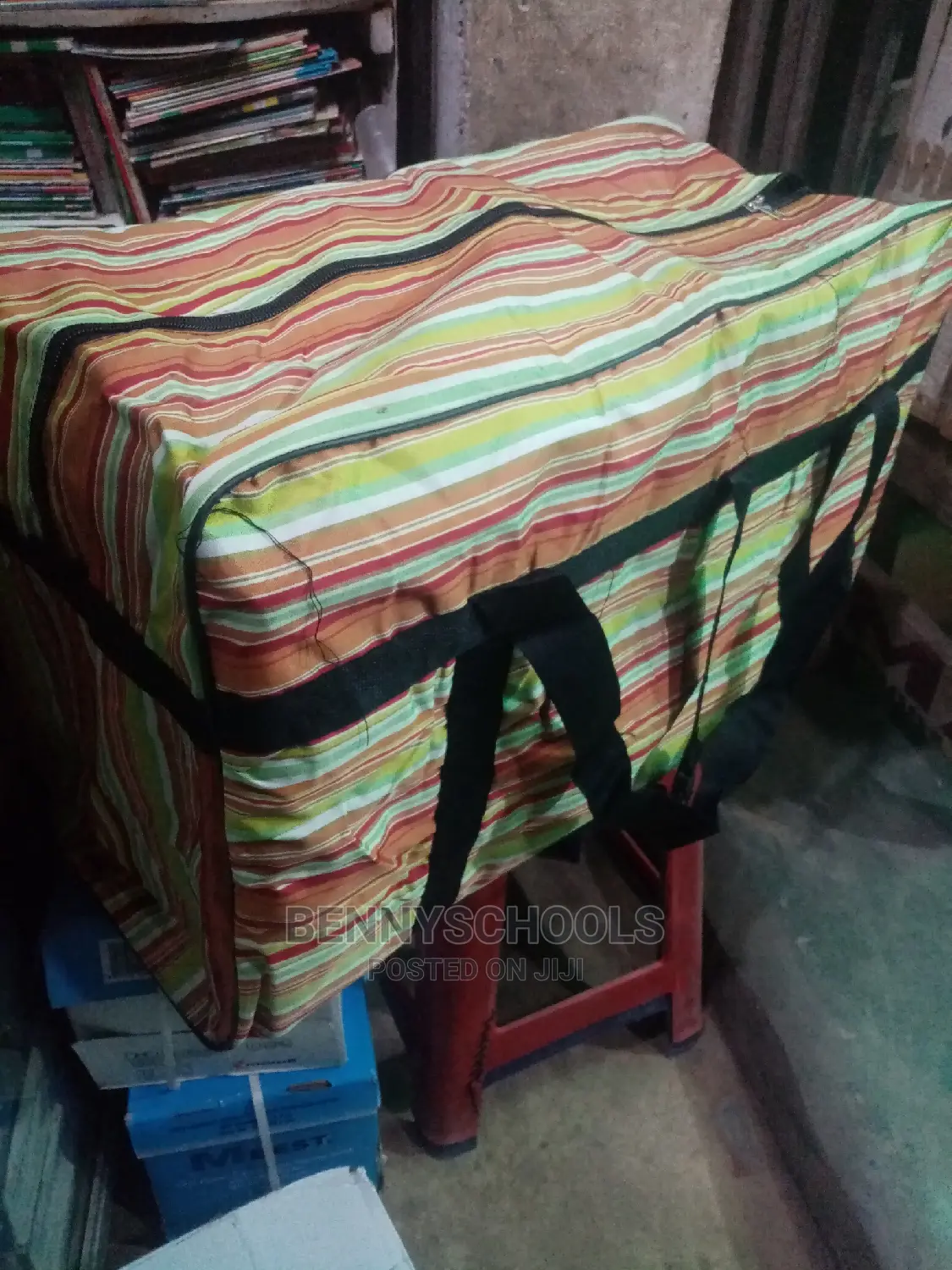 Biggest Jumbo Weightless Cargo Traveling Bag