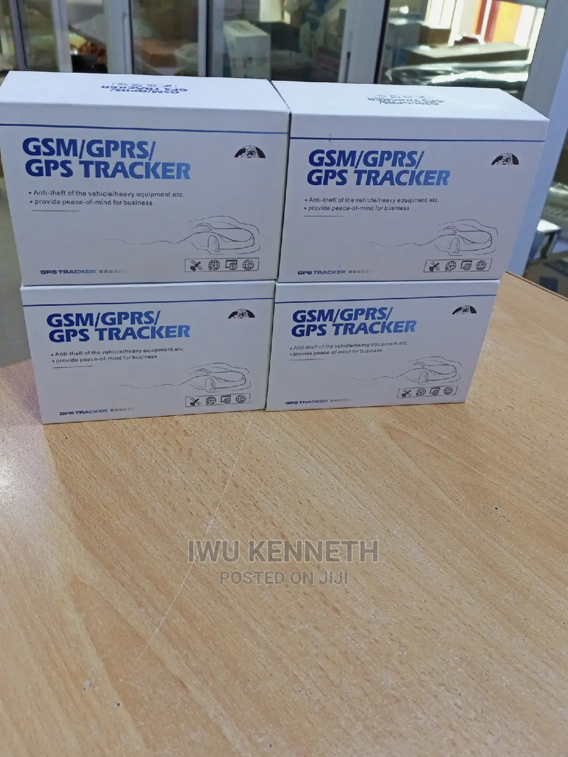 GSM/GPRS/GPS Tracker