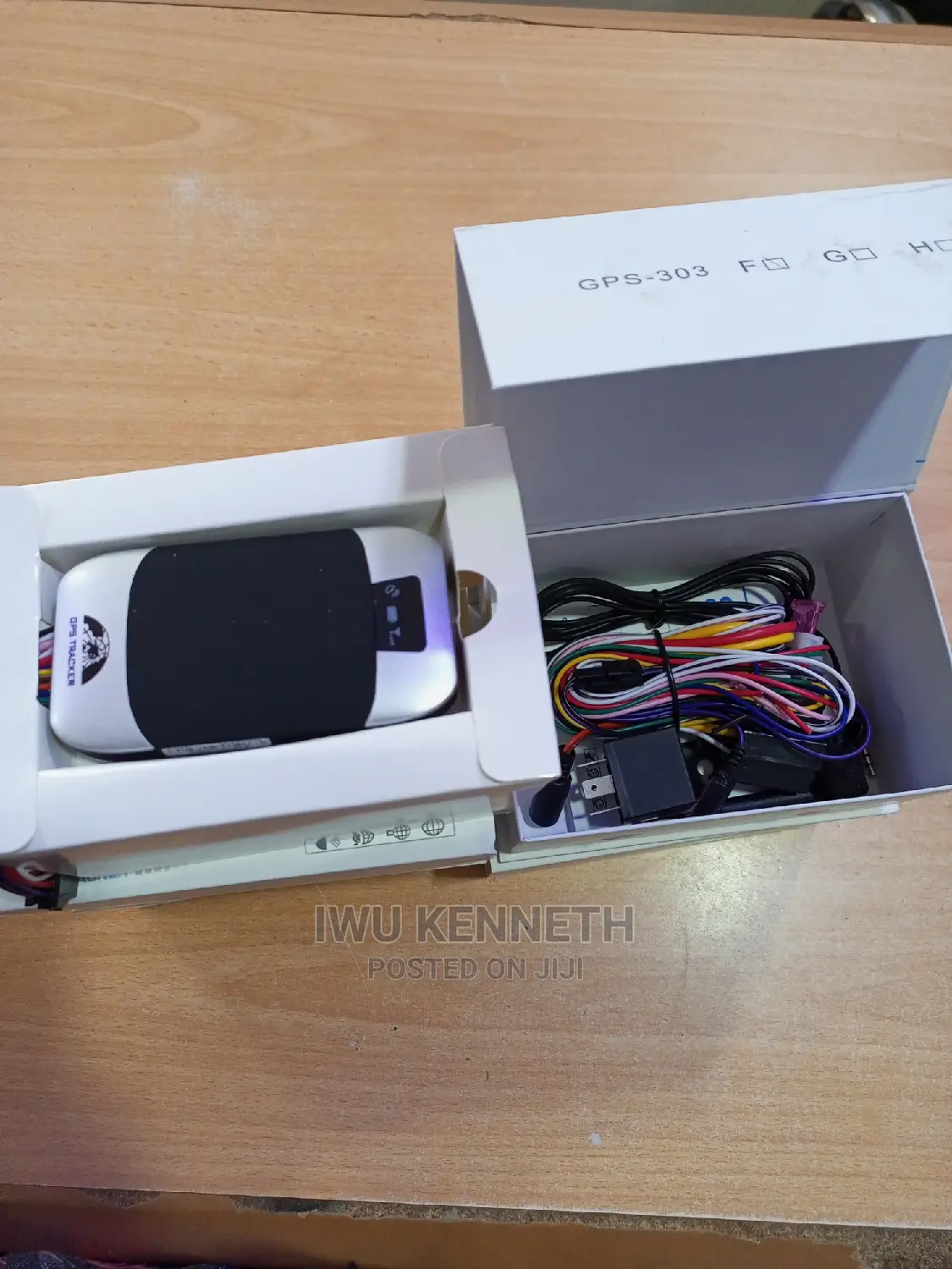 GSM/GPRS/GPS Tracker