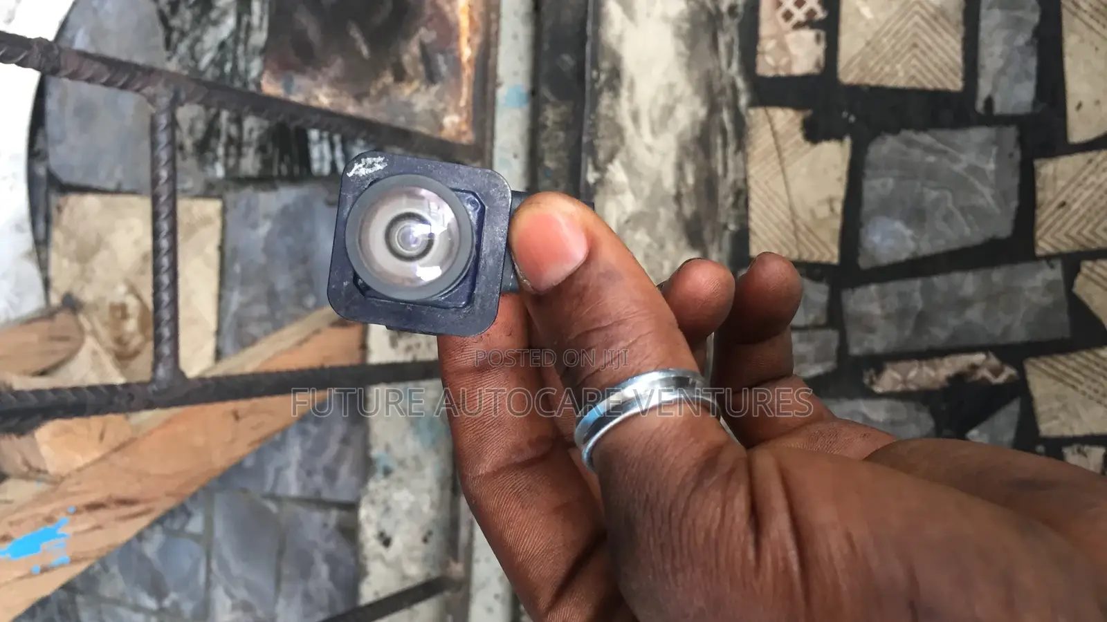 Ford Edge/Explorer Reverse Camera