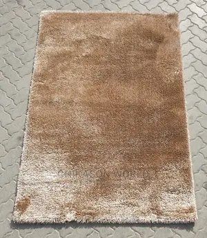 Titanic VIP Shaggy Rug