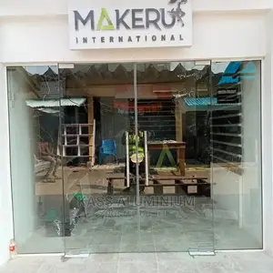 Swing Door With Fixed