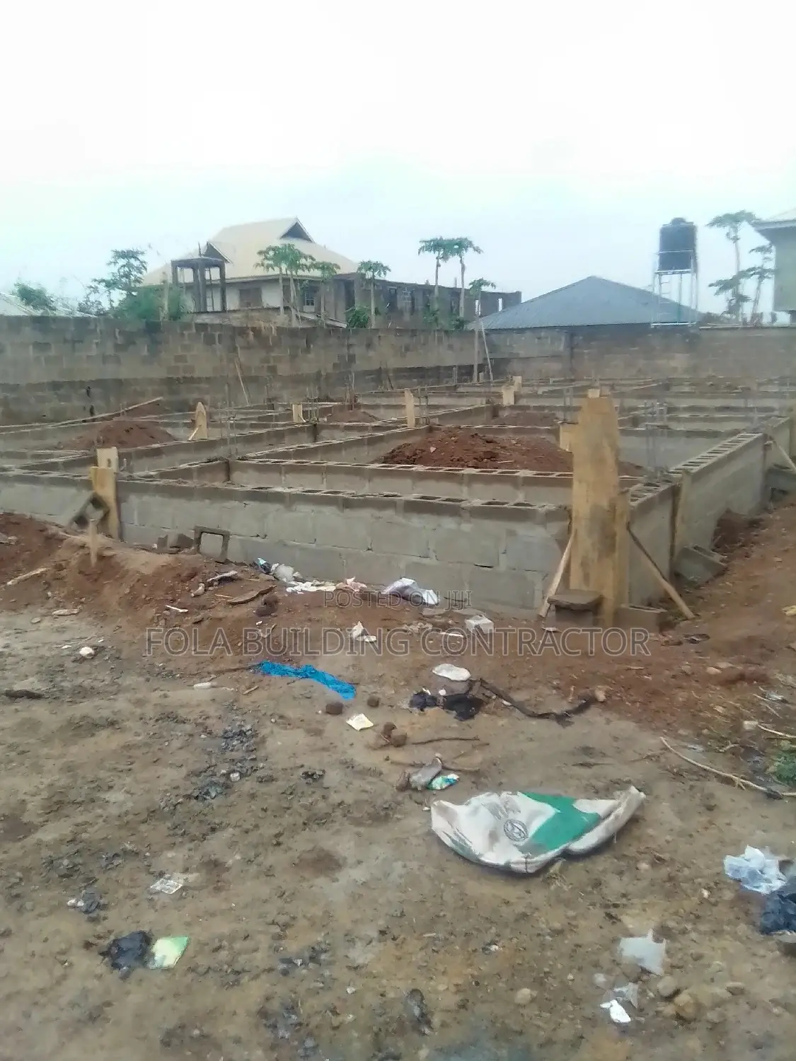 Professional Bricklayer (Fola Building Contractor)