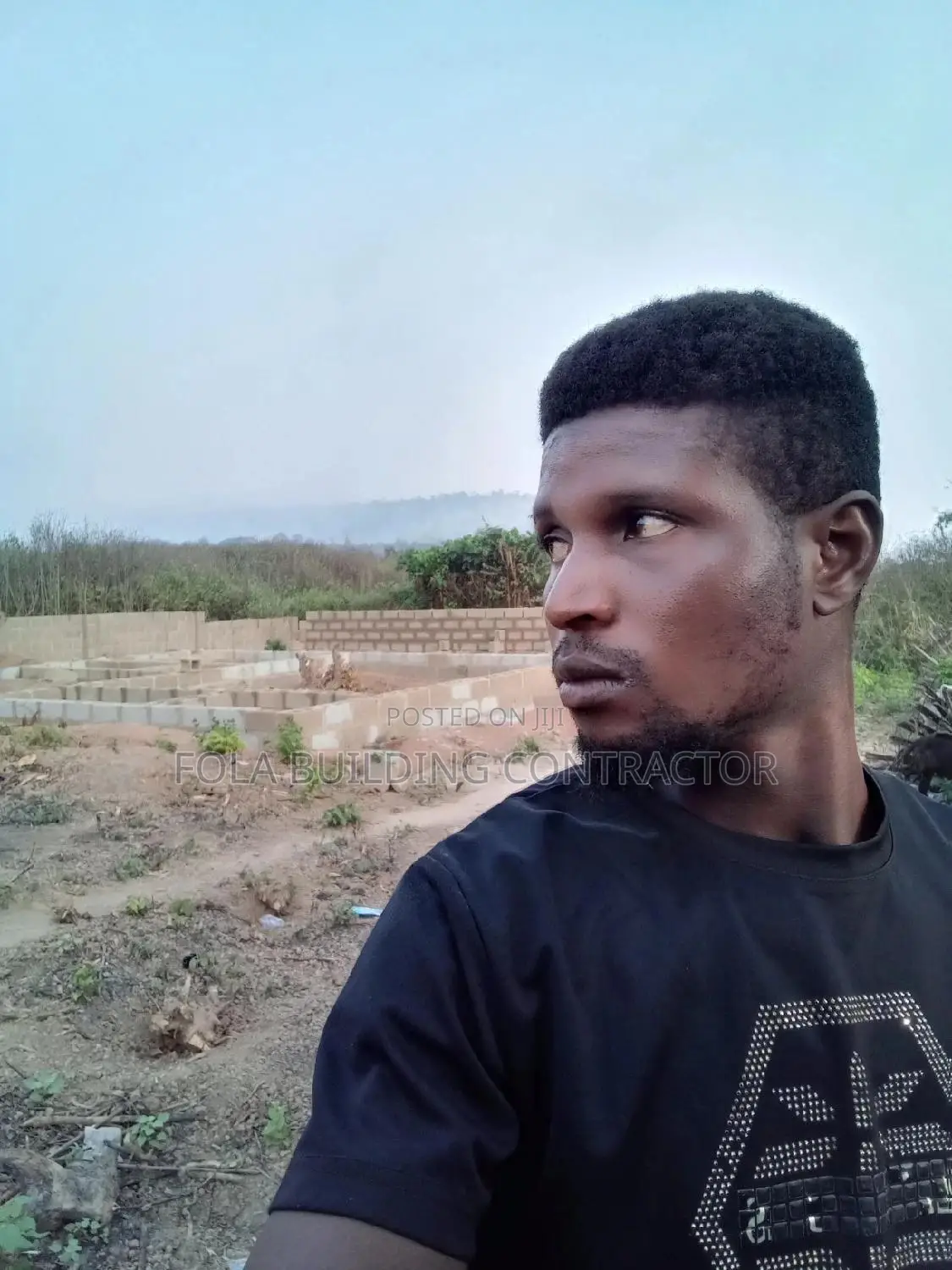 Professional Bricklayer (Fola Building Contractor)