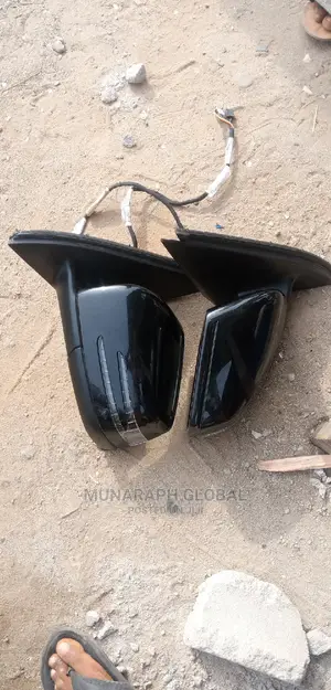 2014 Model Mercedes Benz ML 350 W166 Side Mirror.