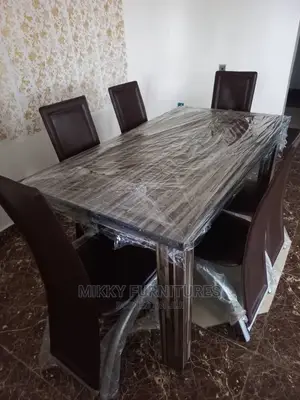 Quality 6 Seater Wooden Dining Set.