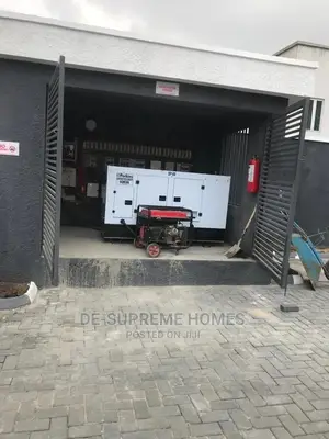 2bdrm Block of Flats in Lekki Scheme 2, Ajah for rent