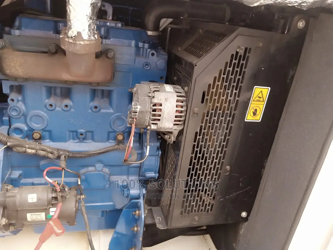 33KVA Perkins Engine Sound Proof Generator