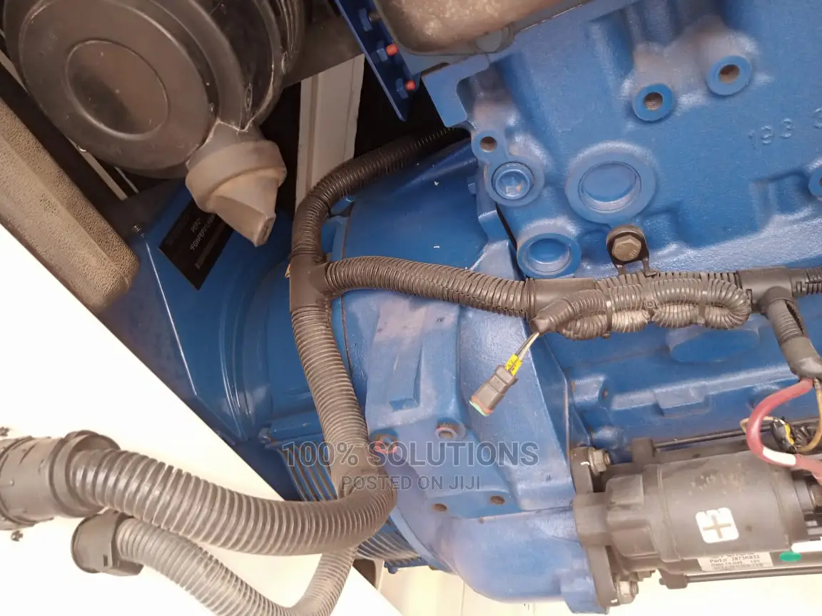 33KVA Perkins Engine Sound Proof Generator