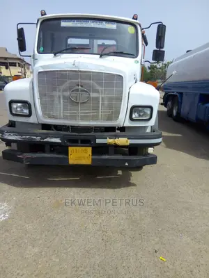 Brand New Mobile Pot Hole Patching Machine Truck 4sale