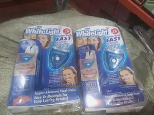 Whitelight Tooth Whitener