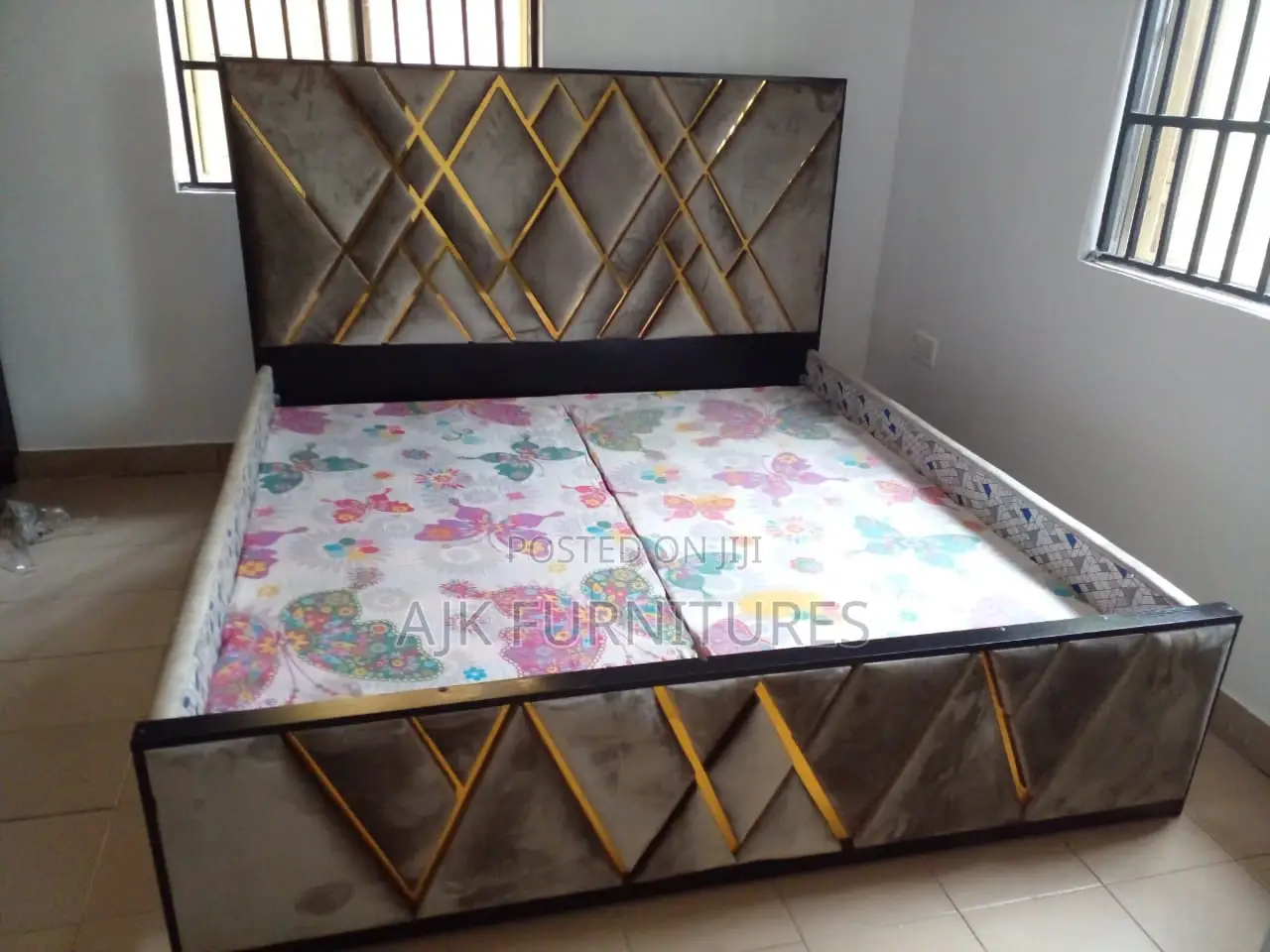 Unique 6by6 Bedframe