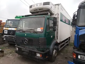 Mercedes Benz 1824