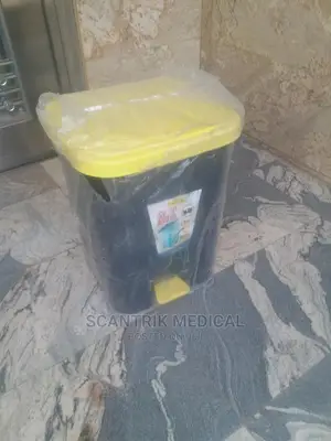 Medical Waste Bin With Push