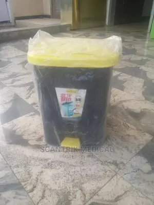 Medical Clinical Waste Pedal Bin